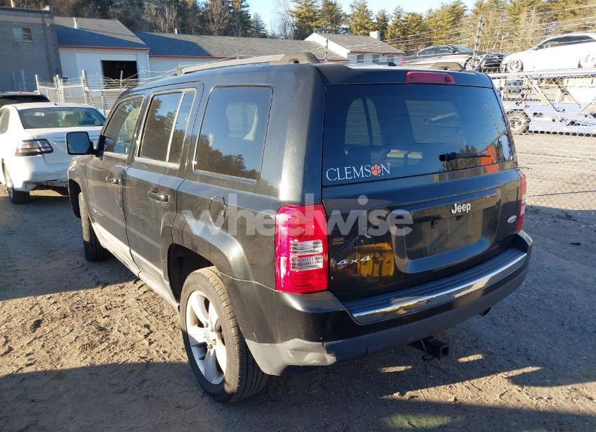 Photo 3 of 2011 Jeep Patriot LATITUDE X (VIN 1J4NF4GB7BD110410)