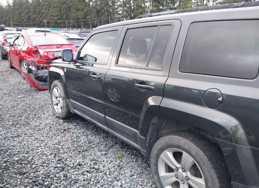 Photo 14 of 2011 Jeep Patriot LIMITED (VIN 1J4NF4GB7BD115381)