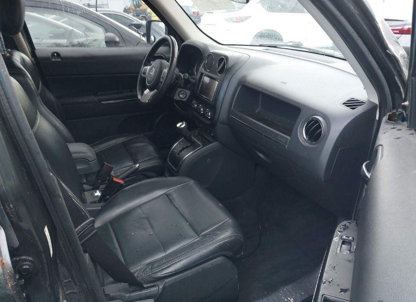 Photo 5 of 2011 Jeep Patriot LIMITED (VIN 1J4NF4GB7BD115381)