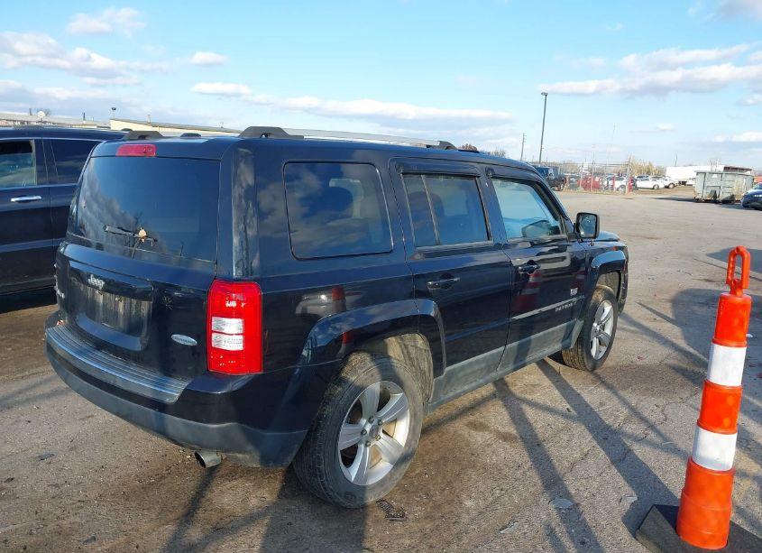 Photo 4 of 2011 Jeep Patriot LATITUDE X (VIN 1J4NF4GB8BD167005)