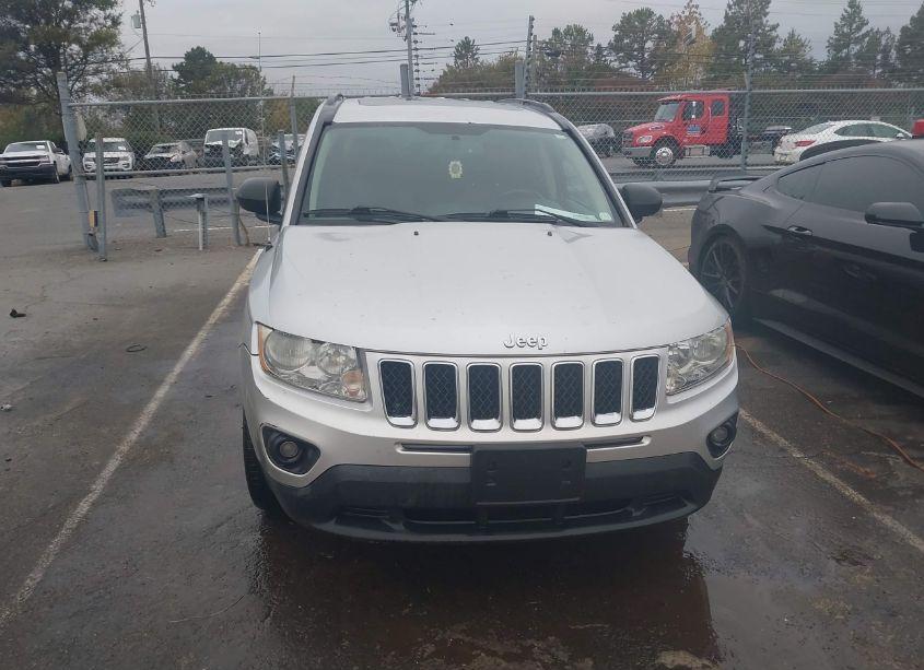Photo 12 of 2011 Jeep Compass LIMITED (VIN 1J4NF5FB1BD201423)