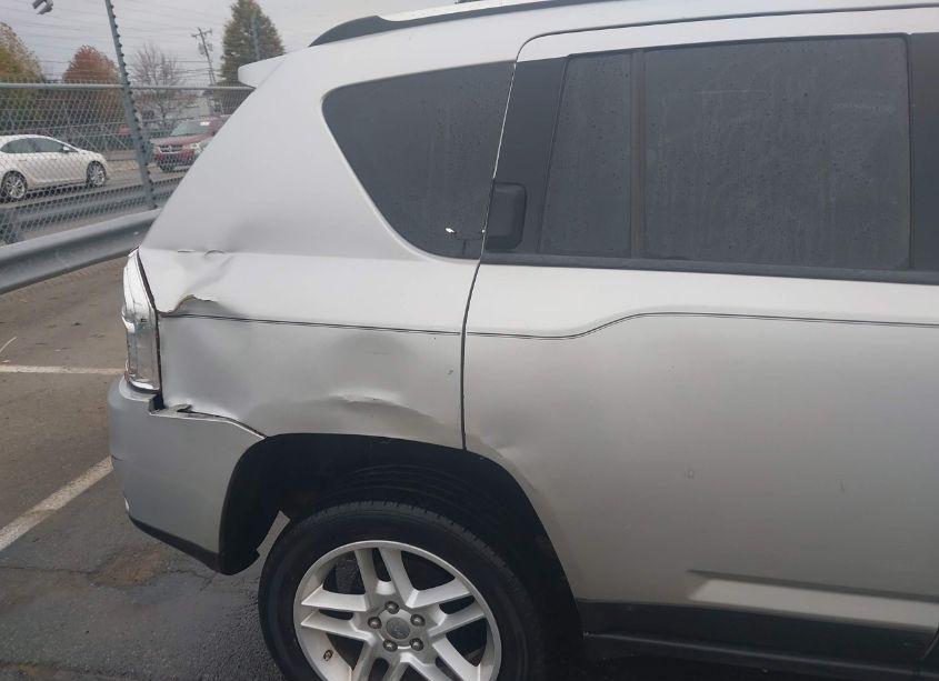 Photo 6 of 2011 Jeep Compass LIMITED (VIN 1J4NF5FB1BD201423)