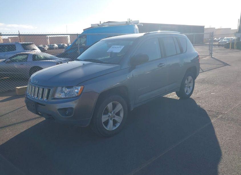 Photo 2 of 2011 Jeep Compass LIMITED (VIN 1J4NF5FB3BD280321)