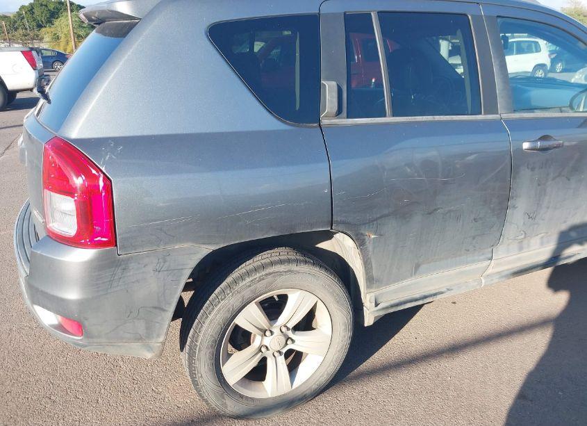 Photo 6 of 2011 Jeep Compass LIMITED (VIN 1J4NF5FB3BD280321)