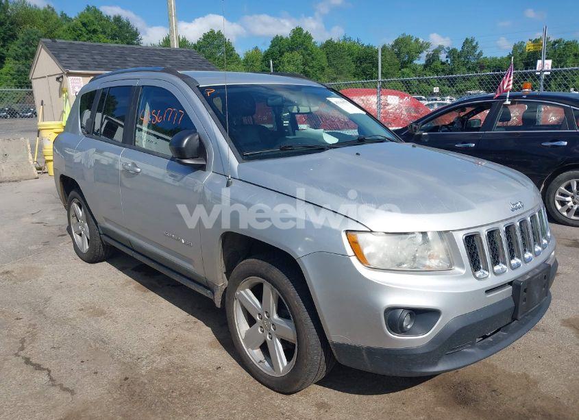 2011 Jeep Compass LIMITED (VIN 1J4NF5FB5BD248048) main photo