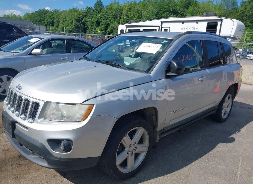 Photo 2 of 2011 Jeep Compass LIMITED (VIN 1J4NF5FB5BD248048)