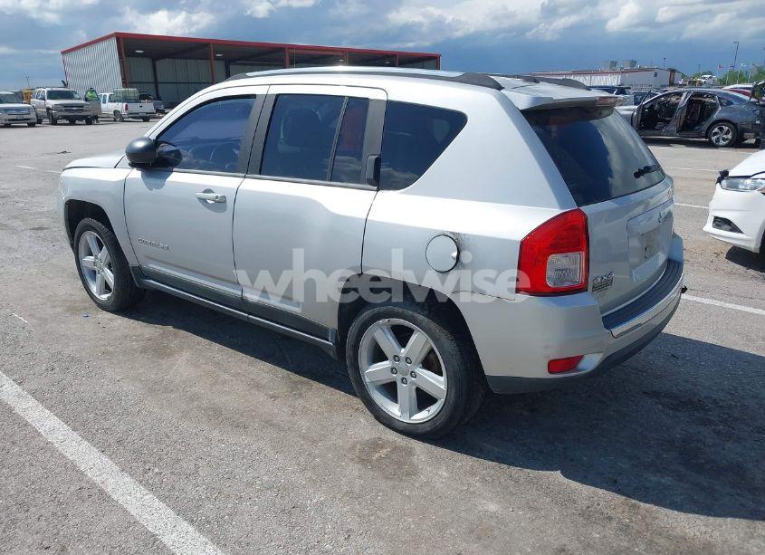 Photo 3 of 2011 Jeep Compass LIMITED (VIN 1J4NF5FB6BD193223)