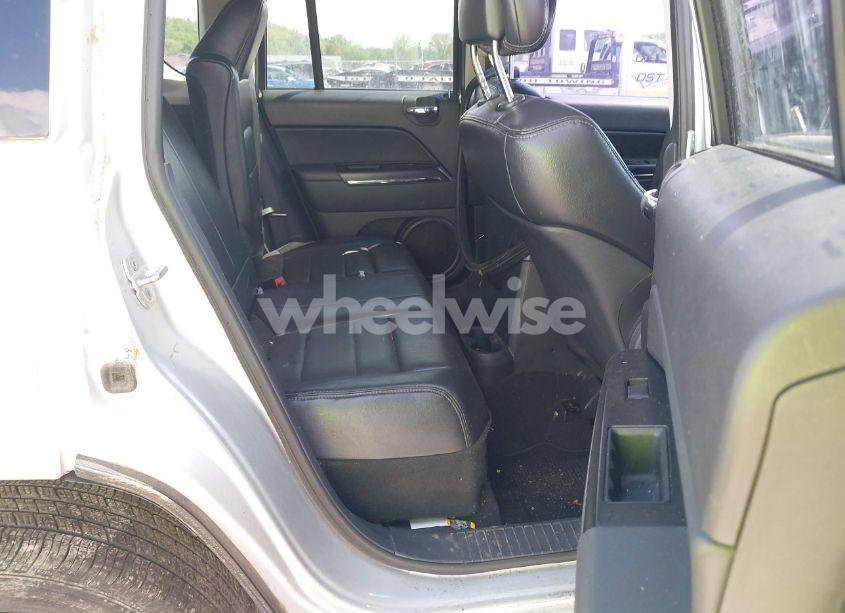 Photo 8 of 2011 Jeep Compass LIMITED (VIN 1J4NF5FB6BD193223)