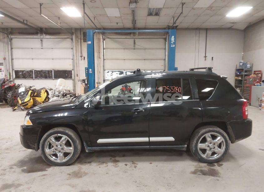 Photo 12 of 2010 Jeep Compass LIMITED (VIN 1J4NF5FB7AD595430)