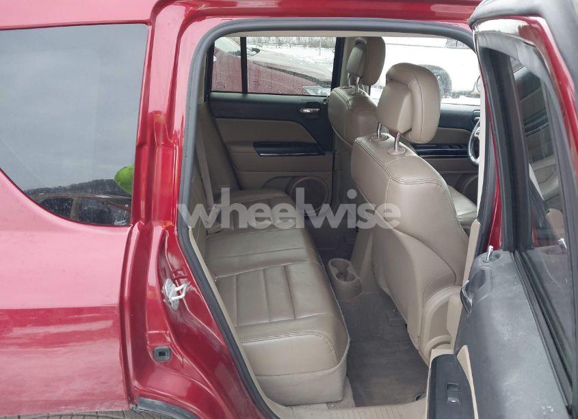 Photo 8 of 2011 Jeep Compass (VIN 1J4NF5FB7BD174261)