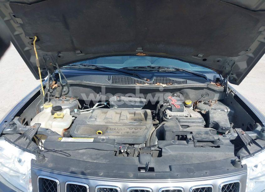 Photo 10 of 2011 Jeep Compass LIMITED (VIN 1J4NF5FB9BD258484)