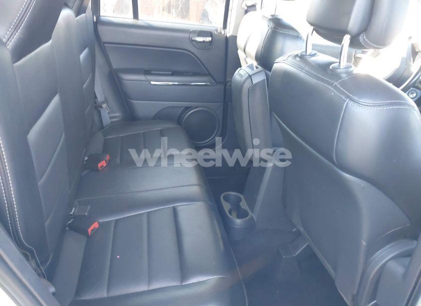 Photo 8 of 2011 Jeep Compass LIMITED (VIN 1J4NF5FBXBD247946)