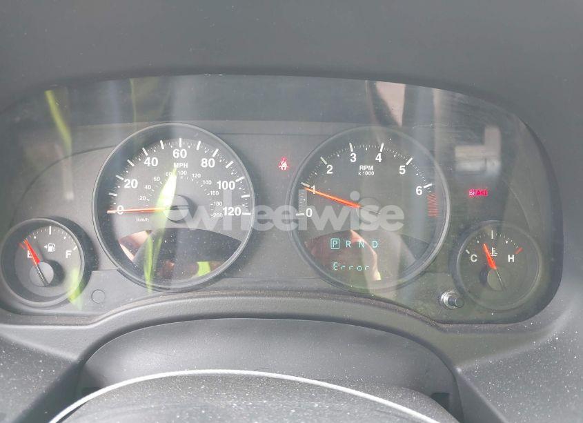 Photo 7 of 2011 Jeep Compass (VIN 1J4NT1FA2BD286331)