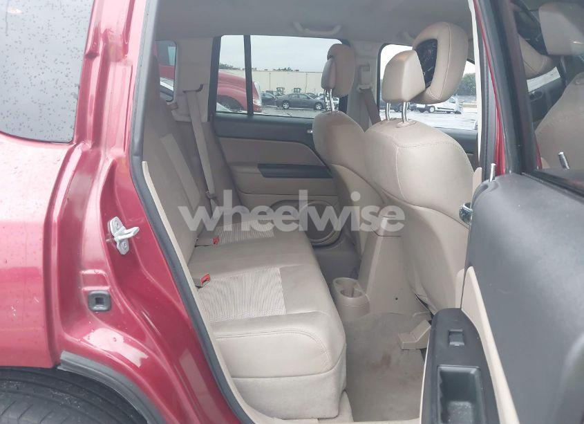 Photo 8 of 2011 Jeep Compass (VIN 1J4NT1FA3BD159880)