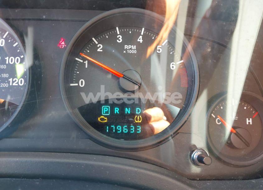 Photo 7 of 2011 Jeep Compass (VIN 1J4NT1FA4BD208116)