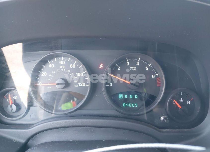 Photo 7 of 2011 Jeep Compass (VIN 1J4NT1FA4BD213994)