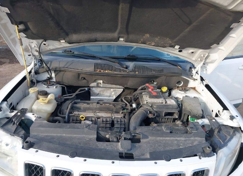 Photo 10 of 2011 Jeep Compass (VIN 1J4NT1FA4BD289957)