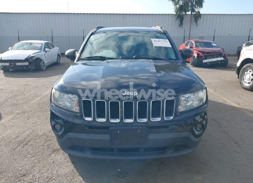 Photo 6 of 2011 Jeep Compass (VIN 1J4NT1FB3BD190393)