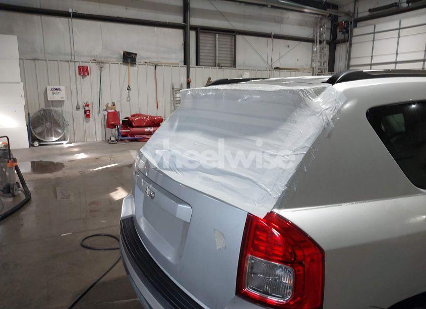 Photo 6 of 2011 Jeep Compass (VIN 1J4NT1FB4BD260693)