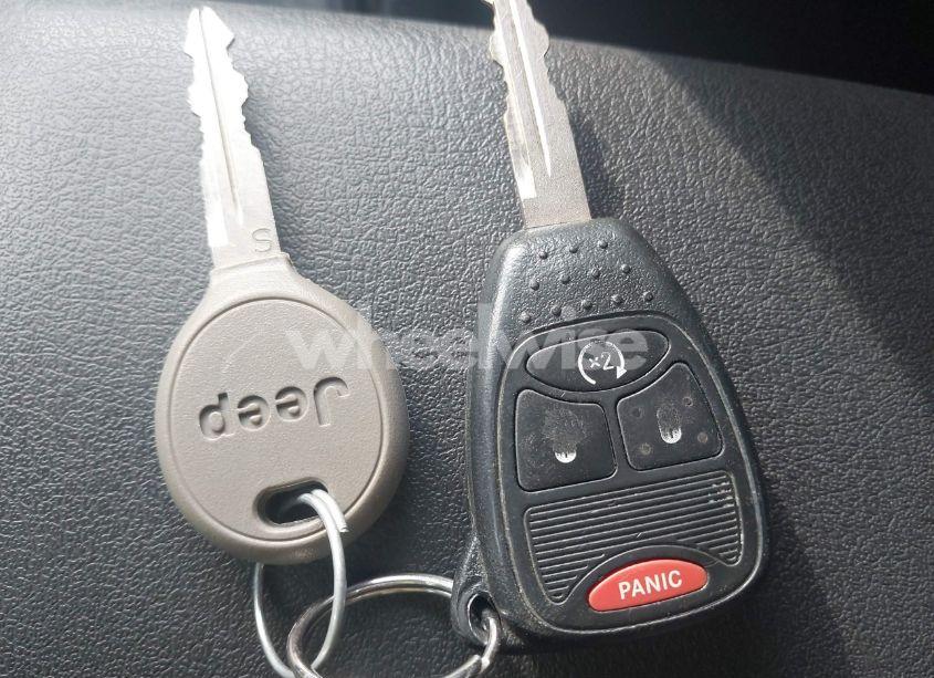 Photo 11 of 2011 Jeep Compass (VIN 1J4NT1FBXBD203947)