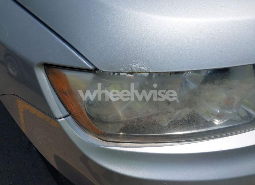 Photo 12 of 2011 Jeep Compass (VIN 1J4NT1FBXBD290734)