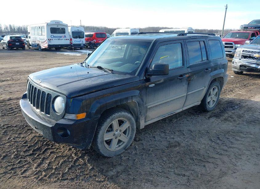 Photo 2 of 2010 Jeep Patriot SPORT (VIN 1J4NT1GA0AD621468)
