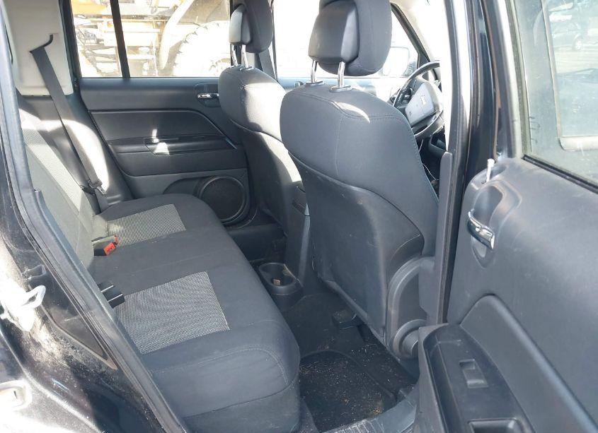 Photo 8 of 2010 Jeep Patriot SPORT (VIN 1J4NT1GA0AD621468)