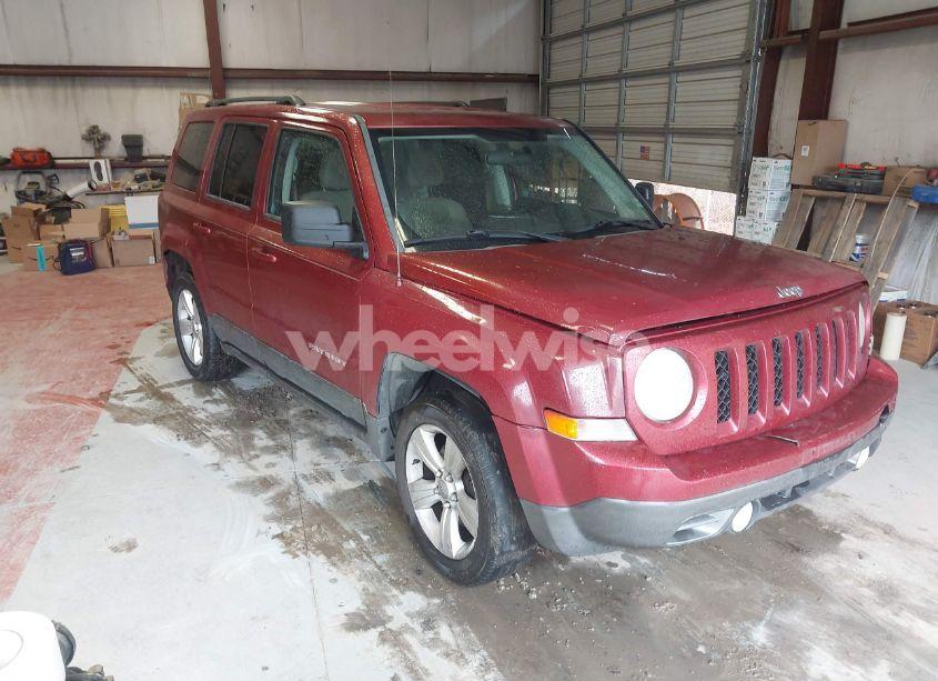 2011 Jeep Patriot SPORT (VIN 1J4NT1GA0BD167398) main photo