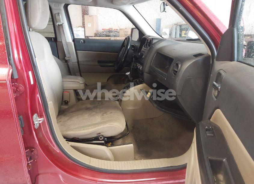 Photo 5 of 2011 Jeep Patriot SPORT (VIN 1J4NT1GA0BD167398)