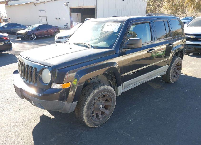 Photo 2 of 2011 Jeep Patriot SPORT (VIN 1J4NT1GA0BD171208)