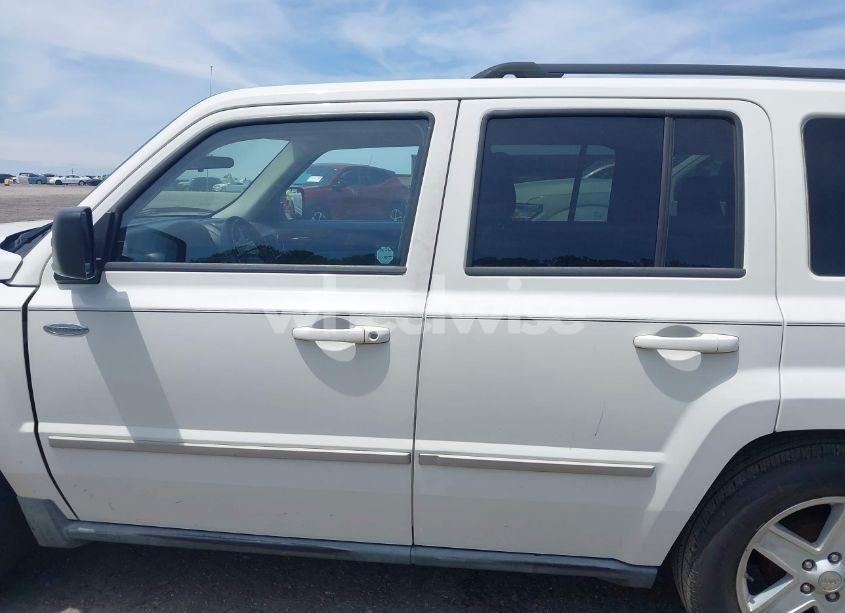 Photo 15 of 2010 Jeep Patriot SPORT (VIN 1J4NT1GA1AD621060)