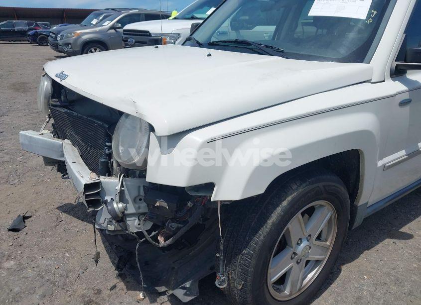 Photo 6 of 2010 Jeep Patriot SPORT (VIN 1J4NT1GA1AD621060)