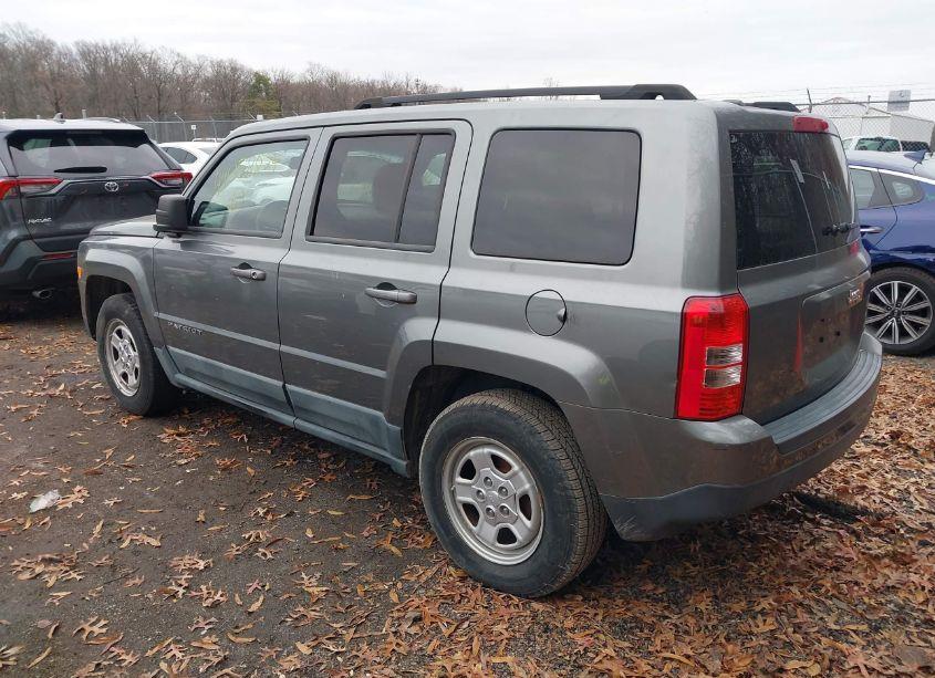 Photo 3 of 2011 Jeep Patriot SPORT (VIN 1J4NT1GA2BD236771)