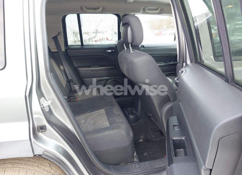 Photo 8 of 2011 Jeep Patriot SPORT (VIN 1J4NT1GA2BD285596)