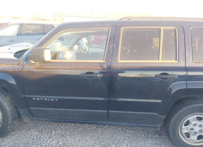 Photo 14 of 2011 Jeep Patriot SPORT (VIN 1J4NT1GA3BD105395)