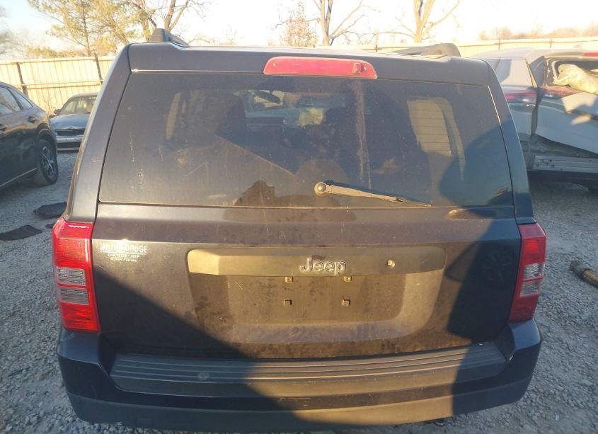 Photo 16 of 2011 Jeep Patriot SPORT (VIN 1J4NT1GA3BD105395)