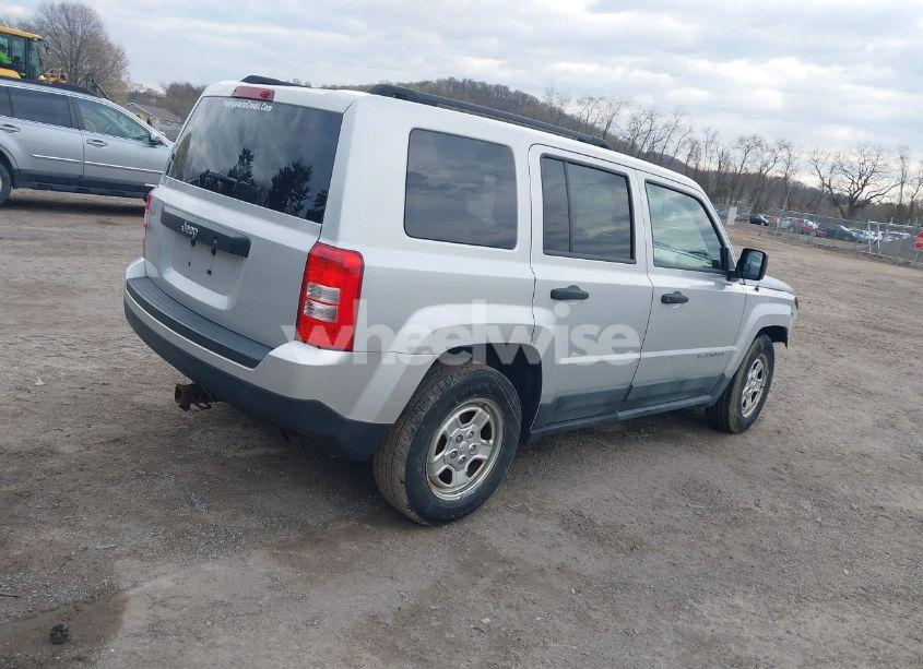 Photo 4 of 2011 Jeep Patriot SPORT (VIN 1J4NT1GA3BD165919)