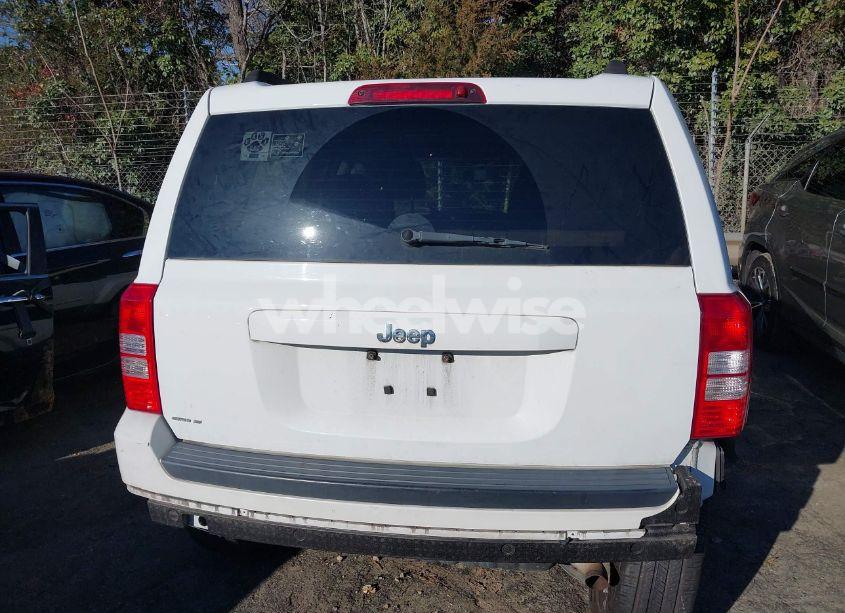 Photo 17 of 2011 Jeep Patriot SPORT (VIN 1J4NT1GA3BD195082)
