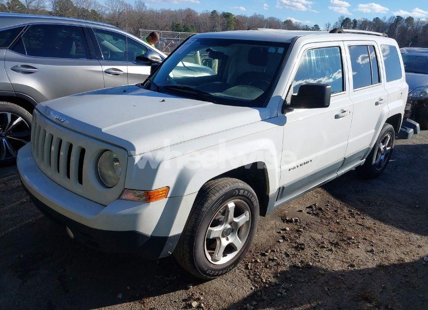 Photo 2 of 2011 Jeep Patriot SPORT (VIN 1J4NT1GA3BD195082)