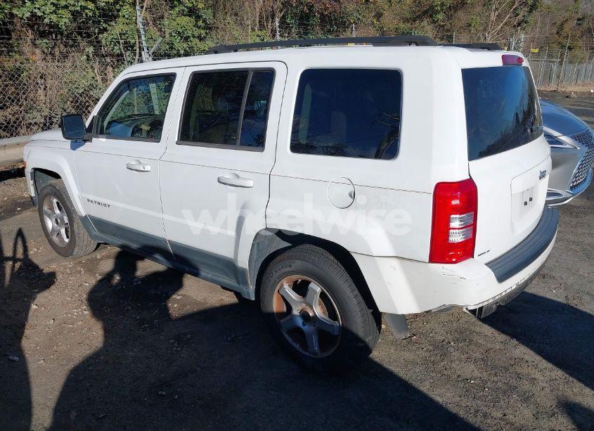 Photo 3 of 2011 Jeep Patriot SPORT (VIN 1J4NT1GA3BD195082)