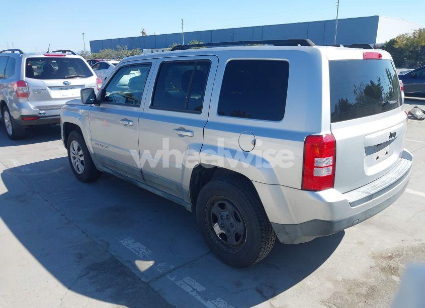 Photo 3 of 2011 Jeep Patriot SPORT (VIN 1J4NT1GA3BD270931)