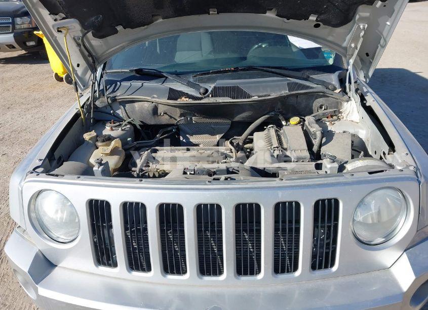 Photo 10 of 2010 Jeep Patriot SPORT (VIN 1J4NT1GA4AD638192)
