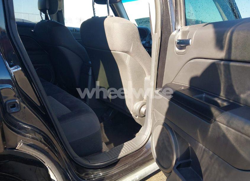 Photo 8 of 2011 Jeep Patriot SPORT (VIN 1J4NT1GA4BD208292)