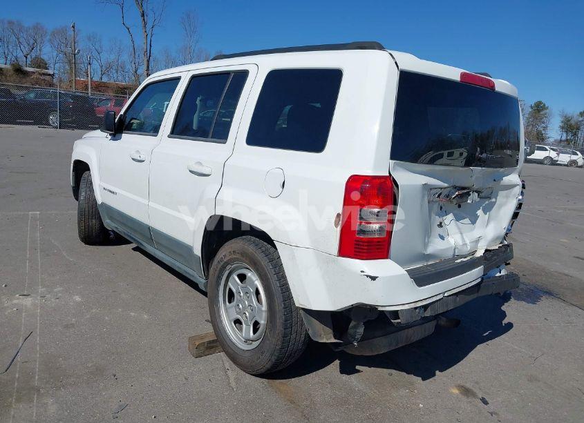 Photo 3 of 2011 Jeep Patriot SPORT (VIN 1J4NT1GA4BD271442)