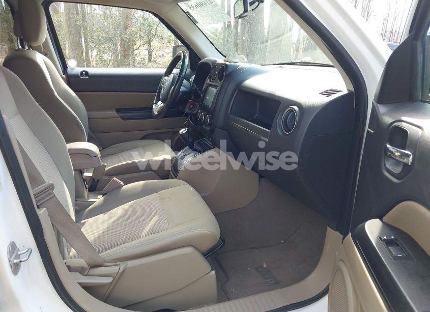 Photo 5 of 2011 Jeep Patriot SPORT (VIN 1J4NT1GA5BD103714)