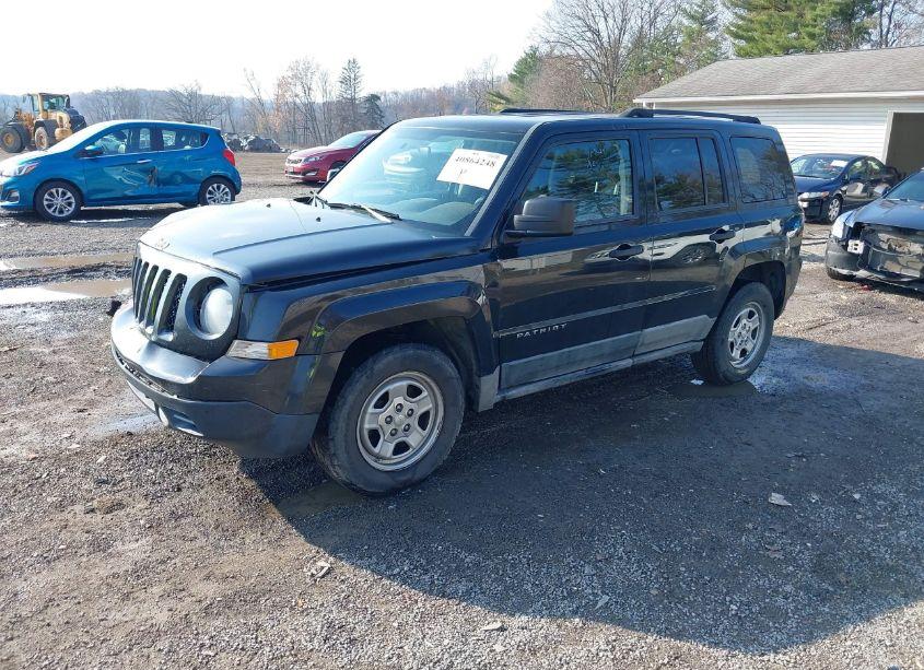 Photo 2 of 2011 Jeep Patriot SPORT (VIN 1J4NT1GA5BD150841)