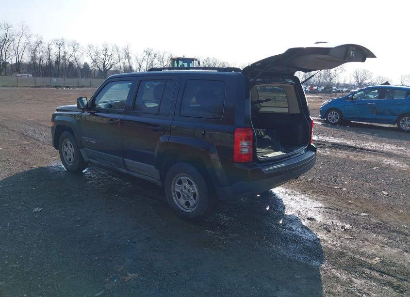 Photo 3 of 2011 Jeep Patriot SPORT (VIN 1J4NT1GA5BD150841)