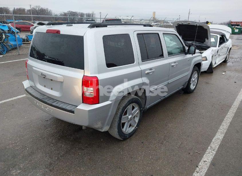 Photo 4 of 2010 Jeep Patriot SPORT (VIN 1J4NT1GA6AD676894)