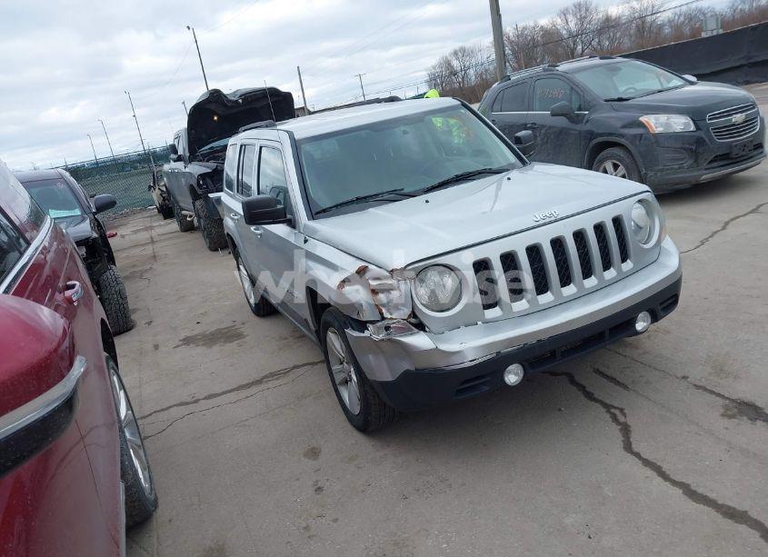 2011 Jeep Patriot SPORT (VIN 1J4NT1GA6BD112762) main photo