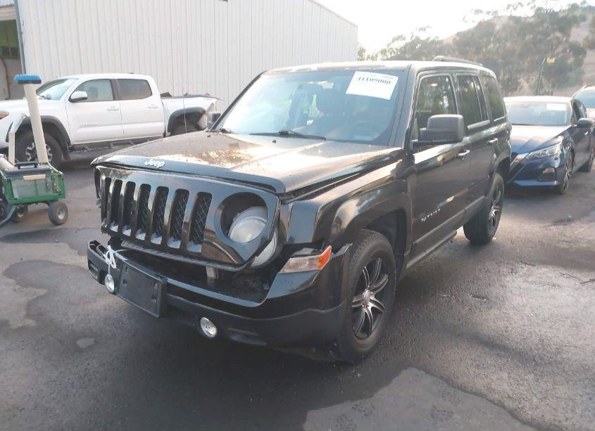 Photo 2 of 2011 Jeep Patriot SPORT (VIN 1J4NT1GA7BD178186)